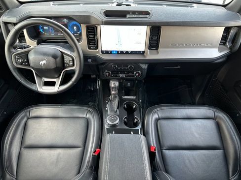 Certified 2025 Ford Bronco Outer Banks image 14