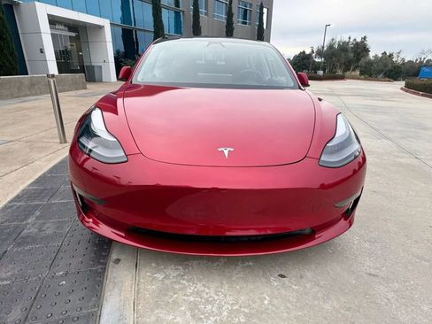 Used 2023 Tesla Model 3 Standard Range RWD image 3