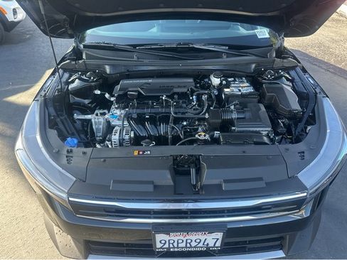 Certified 2025 Kia K4 EX image 37