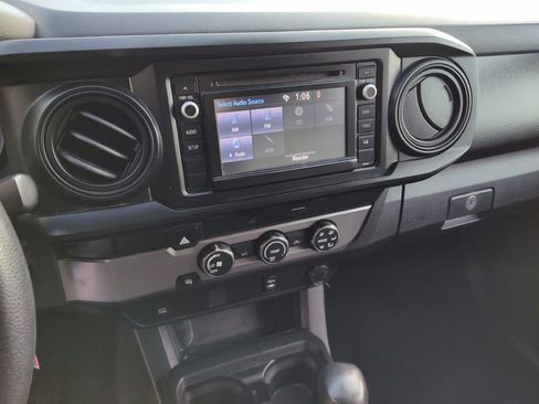 Used 2019 Toyota Tacoma 2WD Access Cab image 26