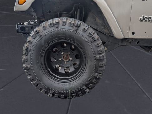 Used 2006 Jeep Wrangler X w/ Tire & Wheel Group (Ecco) image 18