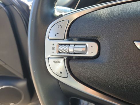 Used 2022 Genesis GV70 2.5T w/ Advanced Package image 24