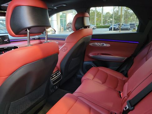 Used 2026 Genesis GV70 3.5T Sport Advanced image 12