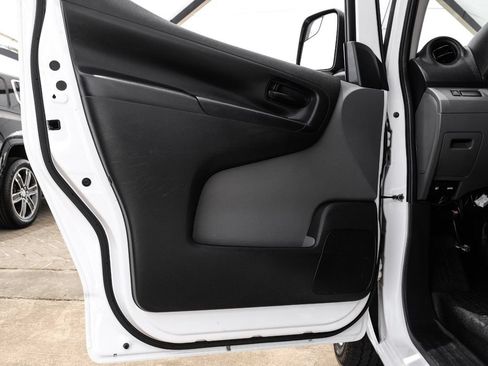 Used 2021 Nissan NV200 S w/ Back Door Glass Package FWD image 37