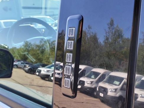 Used 2020 Ford F150 Lariat AWD/4WD image 14