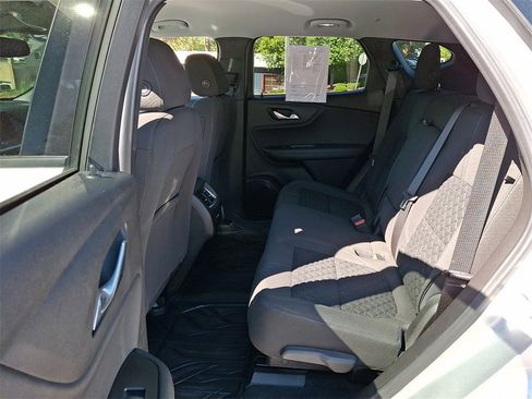 Used 2020 Chevrolet Blazer LT image 11