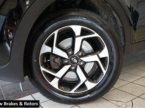 Used 2020 Kia Sportage LX AWD/4WD image 14