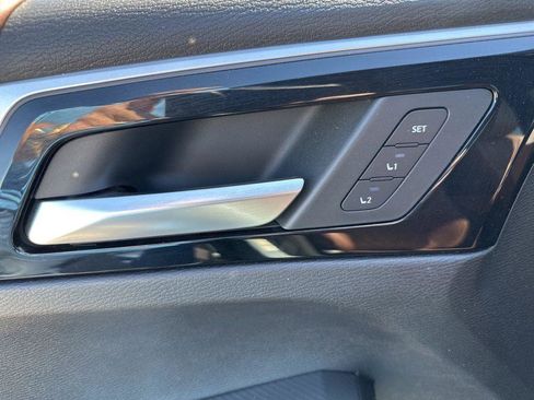 Used 2025 Mitsubishi Outlander SEL AWD/4WD image 20