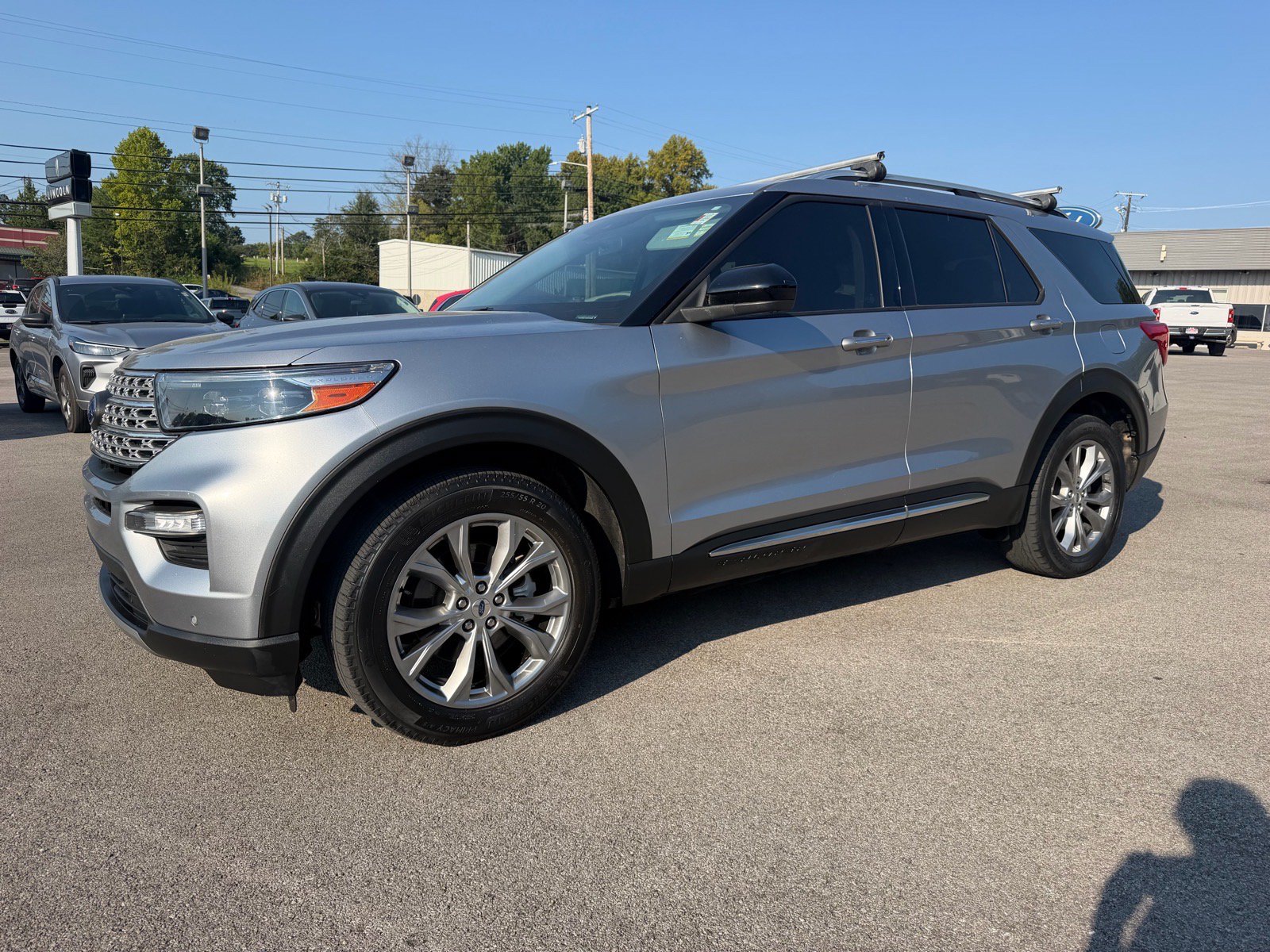 Used 2022 Ford Explorer Limited AWD/4WD image 8
