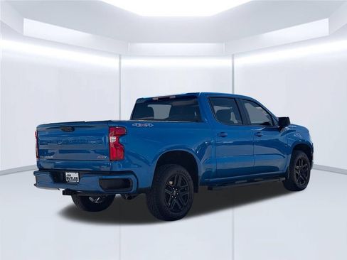 Used 2023 Chevrolet Silverado 1500 RST AWD/4WD image 8