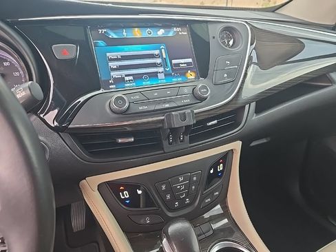 Used 2020 Buick Envision Preferred FWD image 28