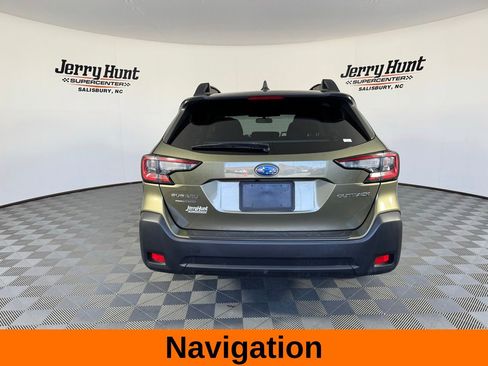 Used 2024 Subaru Outback Premium image 8