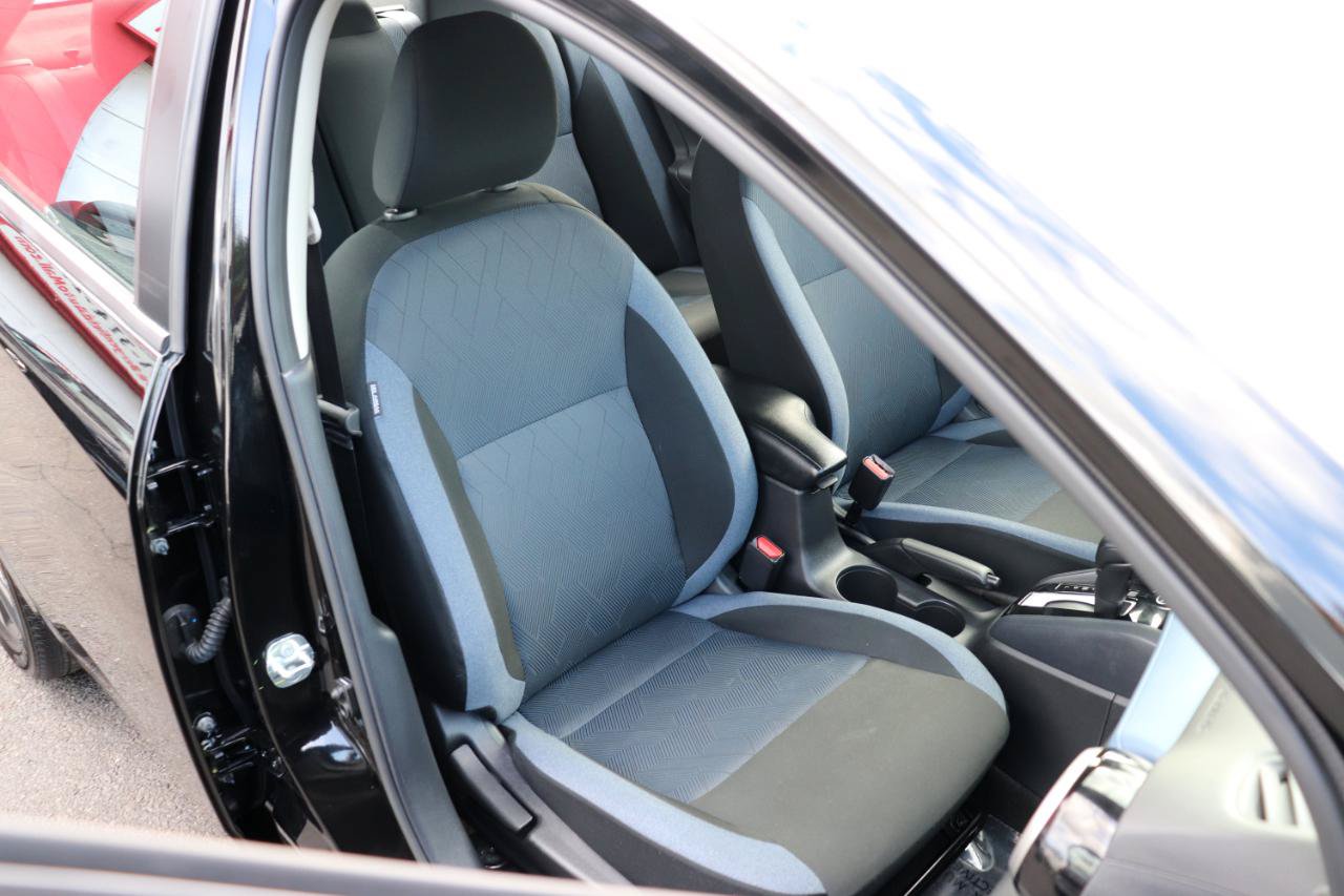 Used 2025 Nissan Versa SV w/ Trunk Package FWD image 14