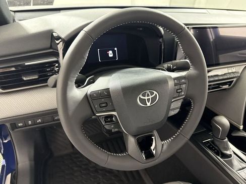 New 2026 Toyota Camry SE image 21
