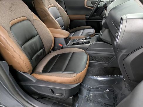 Used 2025 Ford Bronco Sport Outer Banks w/ Outer Banks Tech Package+ image 28