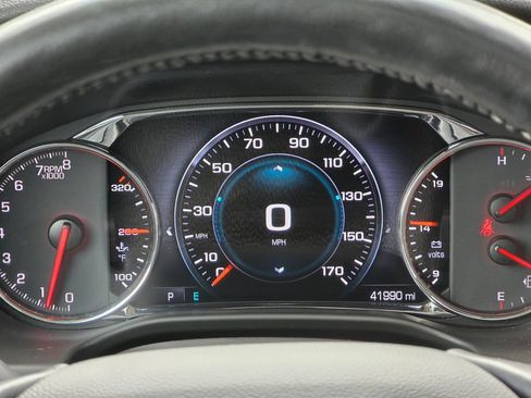 Used 2017 GMC Acadia Denali w/ Technology Package FWD image 15