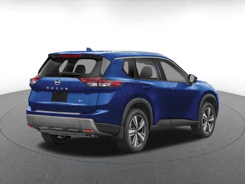 Used 2026 Nissan Rogue SL AWD/4WD image 2