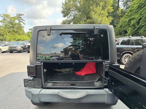 Used 2016 Jeep Wrangler Unlimited Sport w/ Quick Order Package 24S AWD/4WD image 21