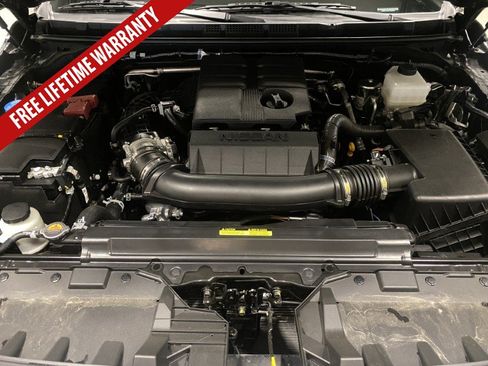 New 2026 Nissan Frontier PRO-4X w/ Tow Package AWD/4WD image 19