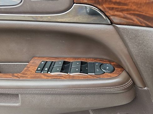 Used 2015 Buick Enclave Leather FWD image 19