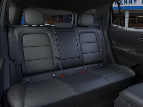 New 2026 Chevrolet Equinox LT w/ Convenience Package II image 17