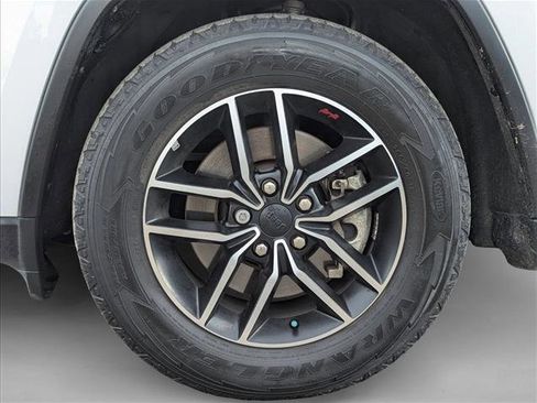 Used 2021 Jeep Grand Cherokee Trailhawk w/ Trailhawk Luxury Group image 25