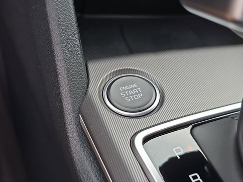 New 2026 Kia Sportage SX FWD image 28