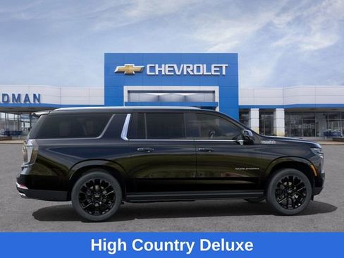 New 2025 Chevrolet Suburban High Country image 6