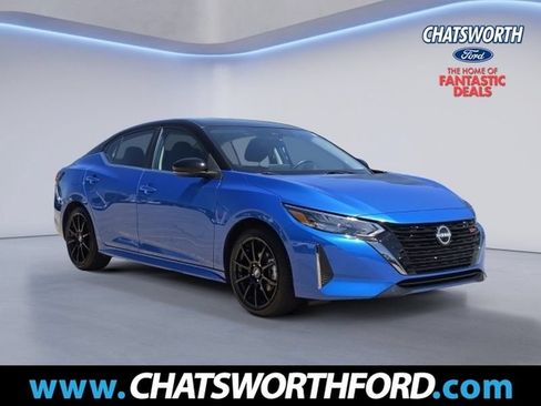 Used 2024 Nissan Sentra SR FWD image 1