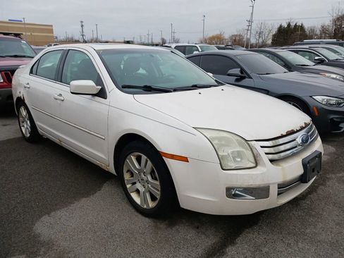 Used 2009 Ford Fusion SEL image 2
