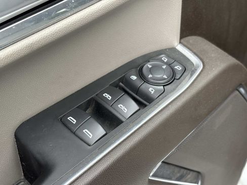Used 2023 GMC Sierra 1500 SLT w/ X31 Off-Road Package image 14