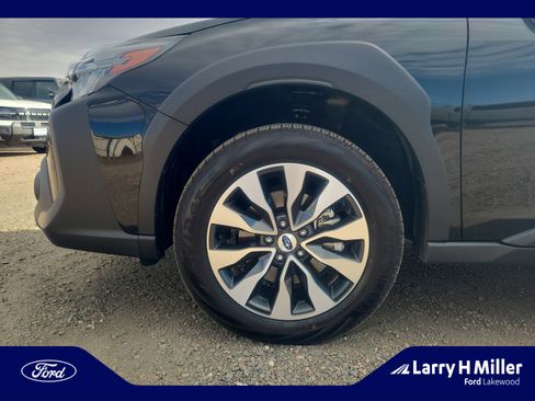 Used 2025 Subaru Outback Limited image 26