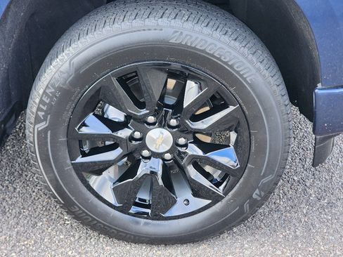 Certified 2023 Chevrolet Silverado 1500 Custom image 4