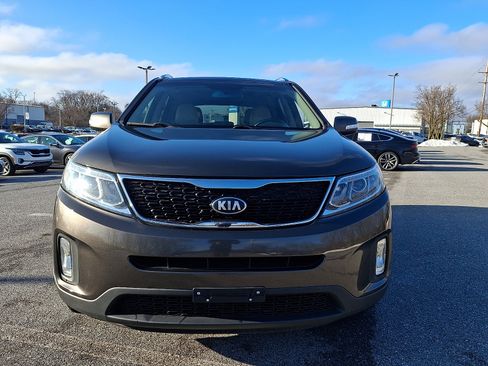 Used 2014 Kia Sorento EX w/ EX V6 Touring Package image 2