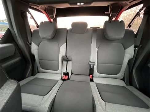 Used 2022 Ford Bronco Big Bend image 19