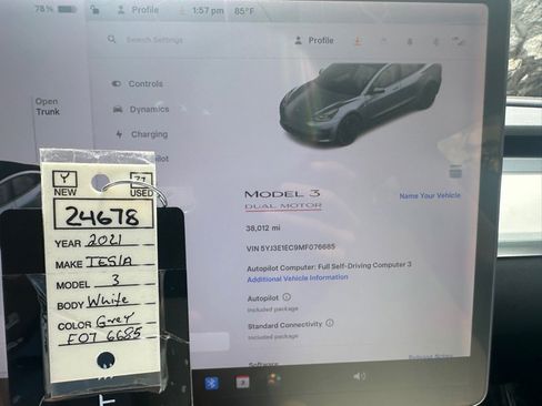 Used 2021 Tesla Model 3 Performance image 3