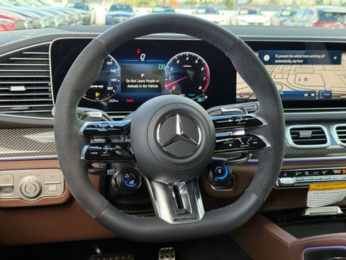 New 2026 Mercedes-Benz GLE 53 AMG 4MATIC Coupe image 27