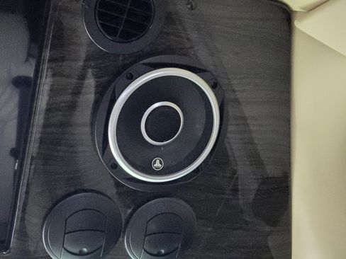 Used 2020 Mercedes-Benz Sprinter 3500 image 8