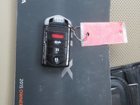 Used 2015 Acura ILX w/ Technology Package image 37