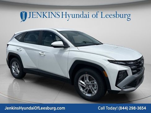 New 2026 Hyundai Tucson SE FWD image 1