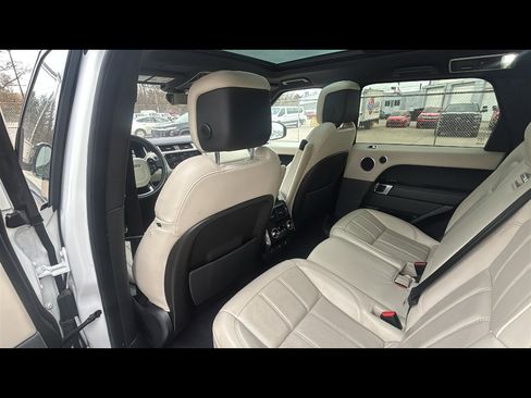 Used 2021 Land Rover Range Rover Sport HSE Silver Edition image 25