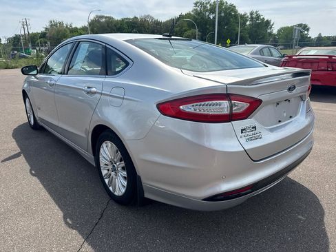 Used 2013 Ford Fusion Energi Titanium FWD image 7