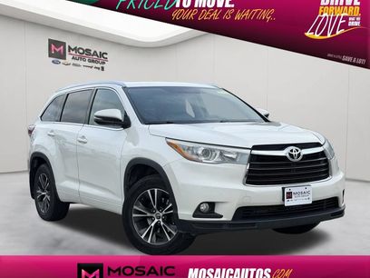 Used 2016 Toyota Highlander XLE