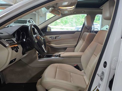 Certified 2016 Mercedes-Benz E 350 Sedan image 21