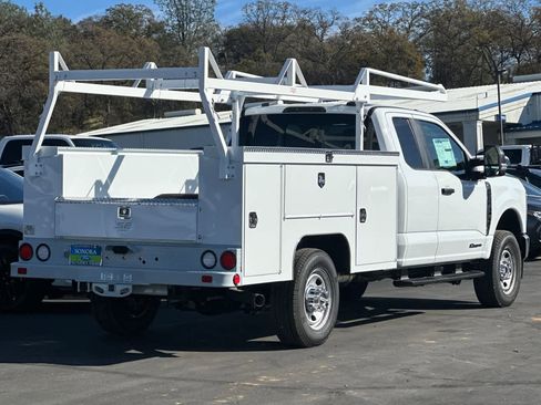 New 2026 Ford F350 XL w/ XL Chrome Package AWD/4WD image 5