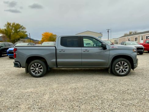 Used 2022 Chevrolet Silverado 1500 RST w/ LPO, Blackout Package image 6
