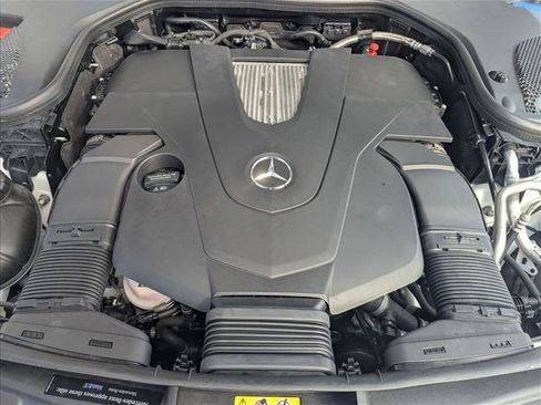 Used 2018 Mercedes-Benz E 400 Coupe image 23