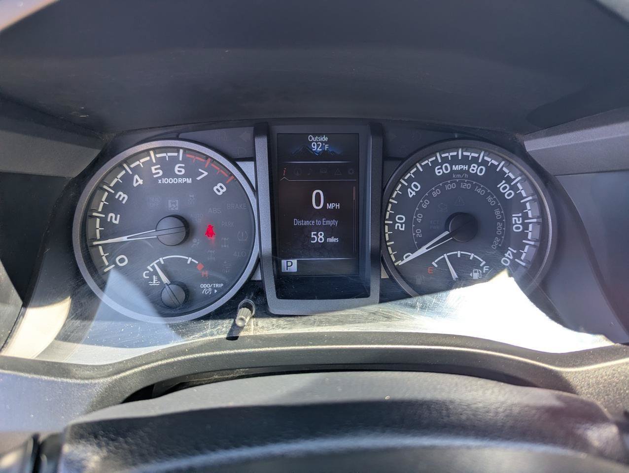 Used 2018 Toyota Tacoma TRD Sport w/ Technology Package AWD/4WD image 15