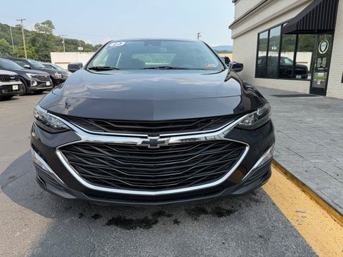 Used 2023 Chevrolet Malibu RS w/ LPO, Floor Liner Package FWD image 7