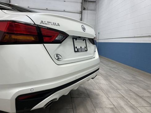 Used 2020 Nissan Altima 2.5 SV image 30